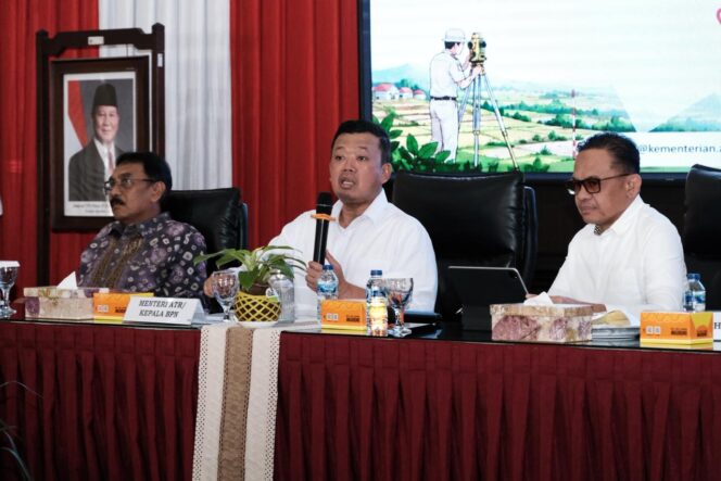 
					Menteri ATR/Kepala BPN: Transformasi Organisasi dan Layanan Pertanahan Harus Bermuara pada Kepastian bagi Masyaraka
